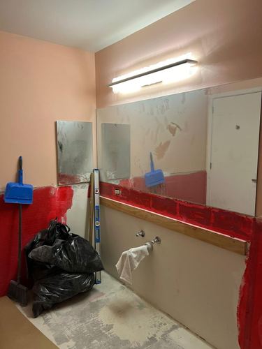 Spear St. Bathroom photo 2